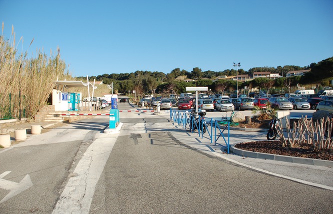 parking tour fondue porquerolles